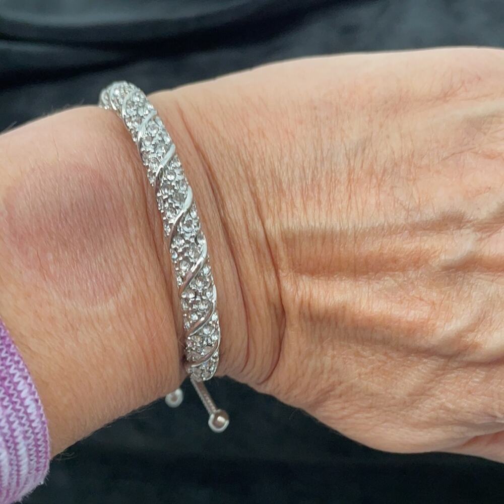 Swarovski Silver Bracelet stunning! Fits large wrists